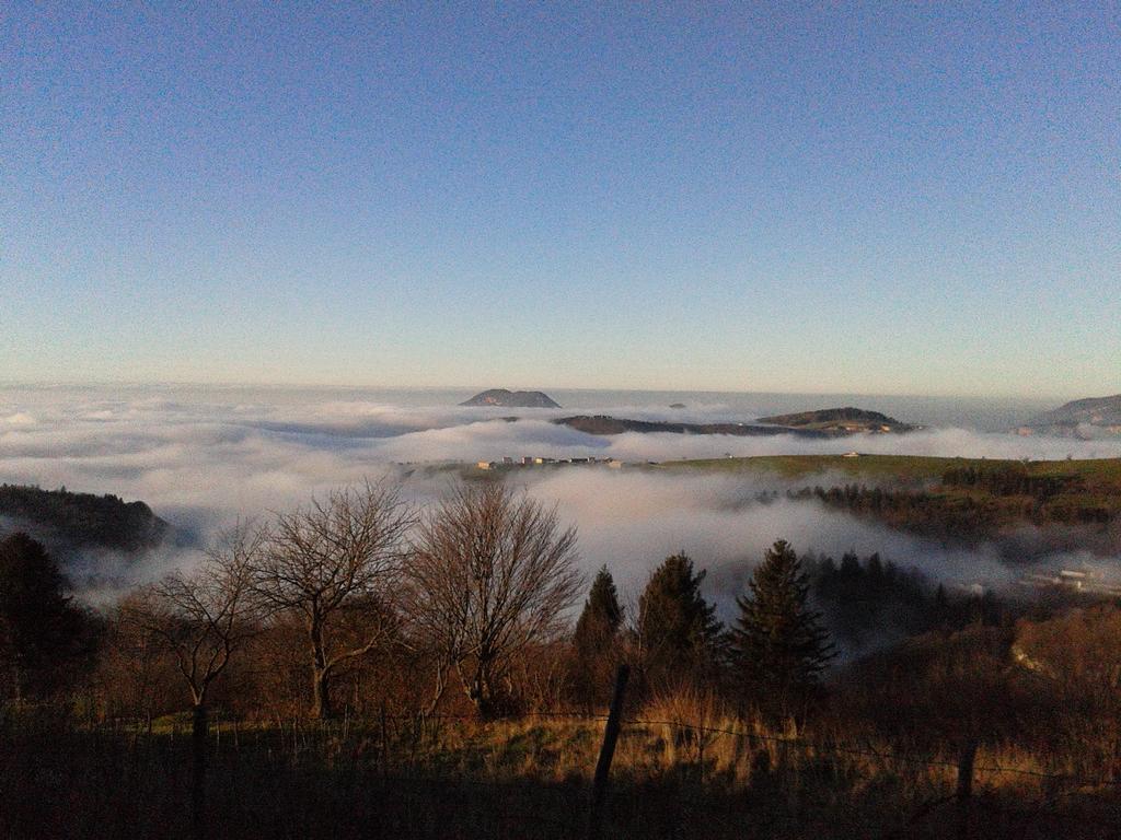 Отель Campeggio Branchetto Боско-Кьезануова Экстерьер фото